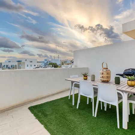 Malta Pool Penthouse *