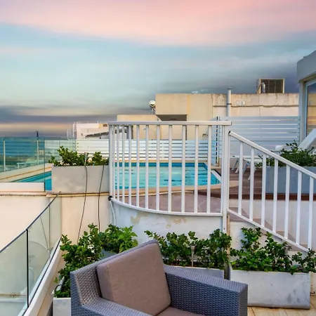 Malta Pool Penthouse Is-Swieqi